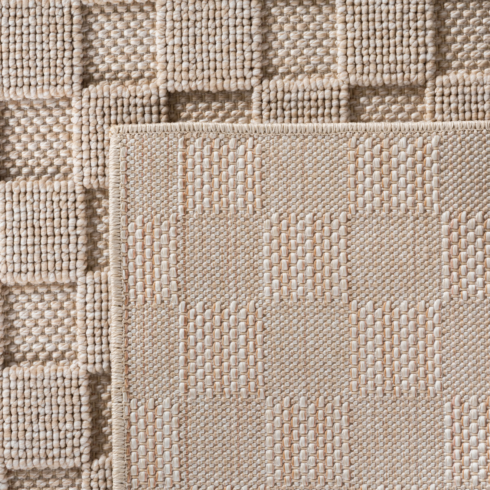HELIX - Tapis moderne effet laine bouclé à motif damier en relief beige