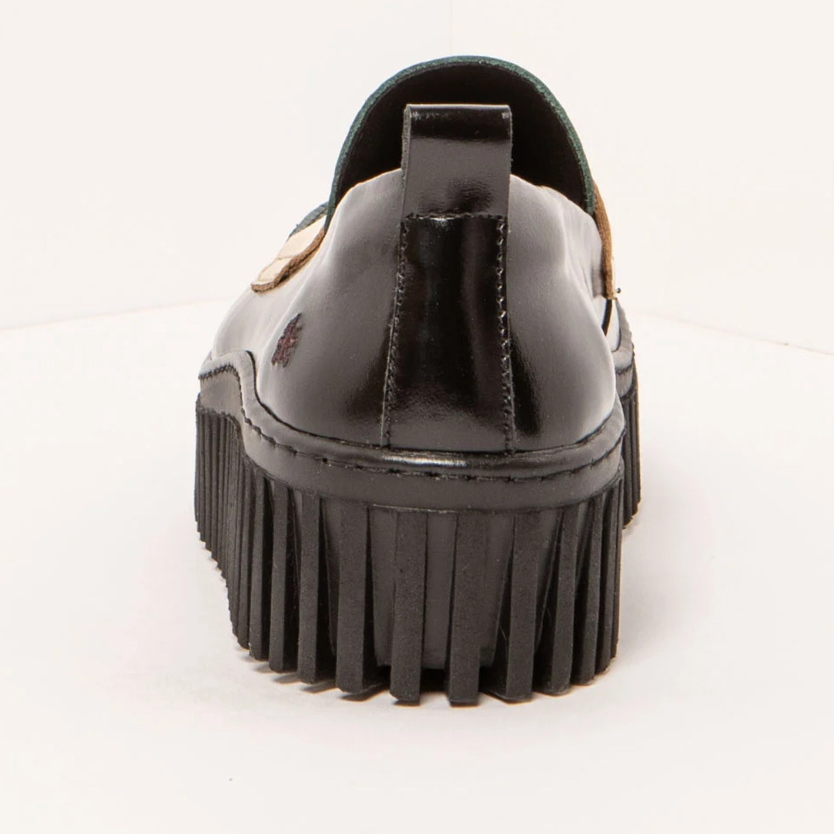 Zapatos 1530S NAPPA SHINNY BLACK-JUNGLE/BRIGHTON color Black-jungle