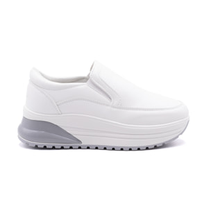 ALV by Alviero Martini Sneakers