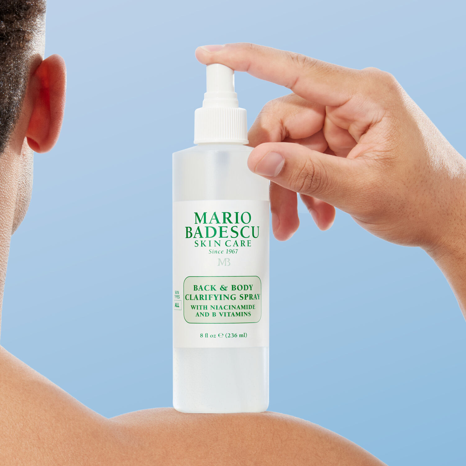 Back & Body Clarifying Spray 
with Niacinamide & B-Vitamins - Spray Clarifiant dos et Corps - Niacinamide et Vitamines B