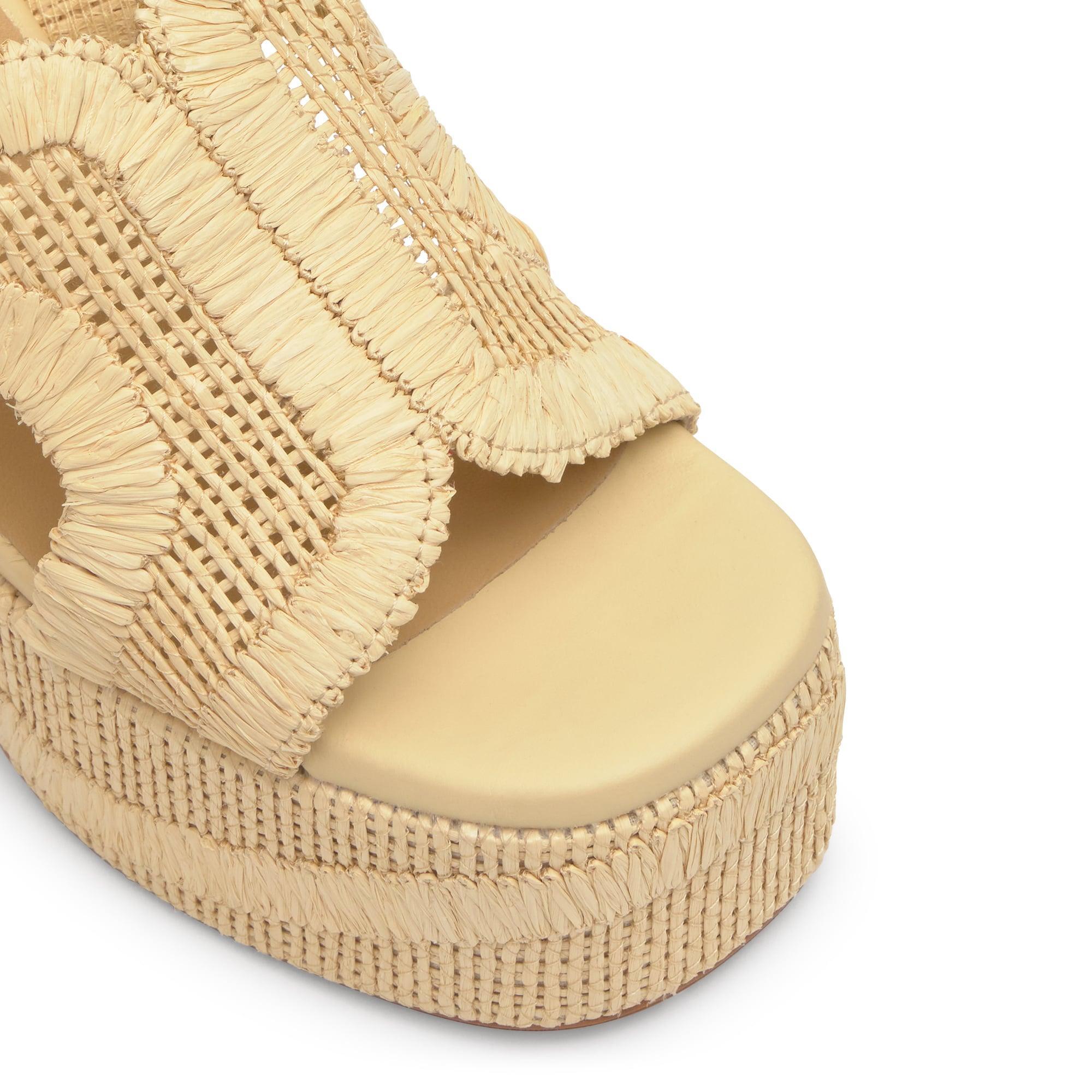 Sandalia destalonada Francina tacón forrado en rafia natural bordada con hebilla