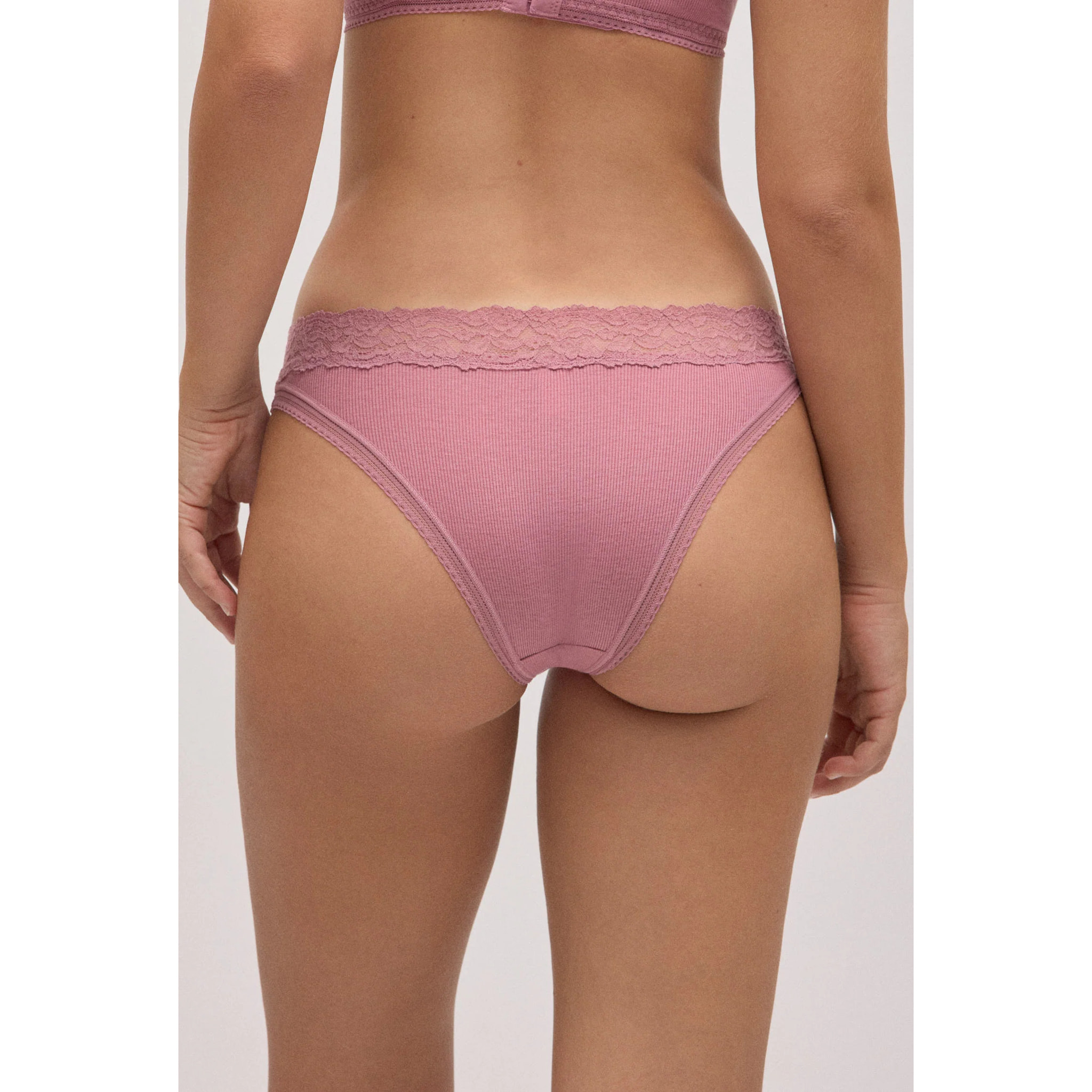 Slip brasiliani a coste con pizzo rosa