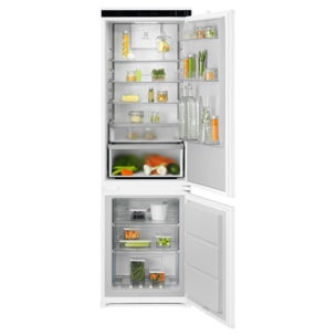 Electrolux Frigorífico combi de integración Serie 700 de 177,2 cm ENA7CE18S1