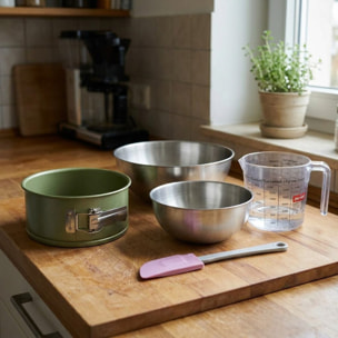Set de 5 ustensiles de pâtisserie moule à gâteaux bols spatule et verre doseur Zenker Green Vision