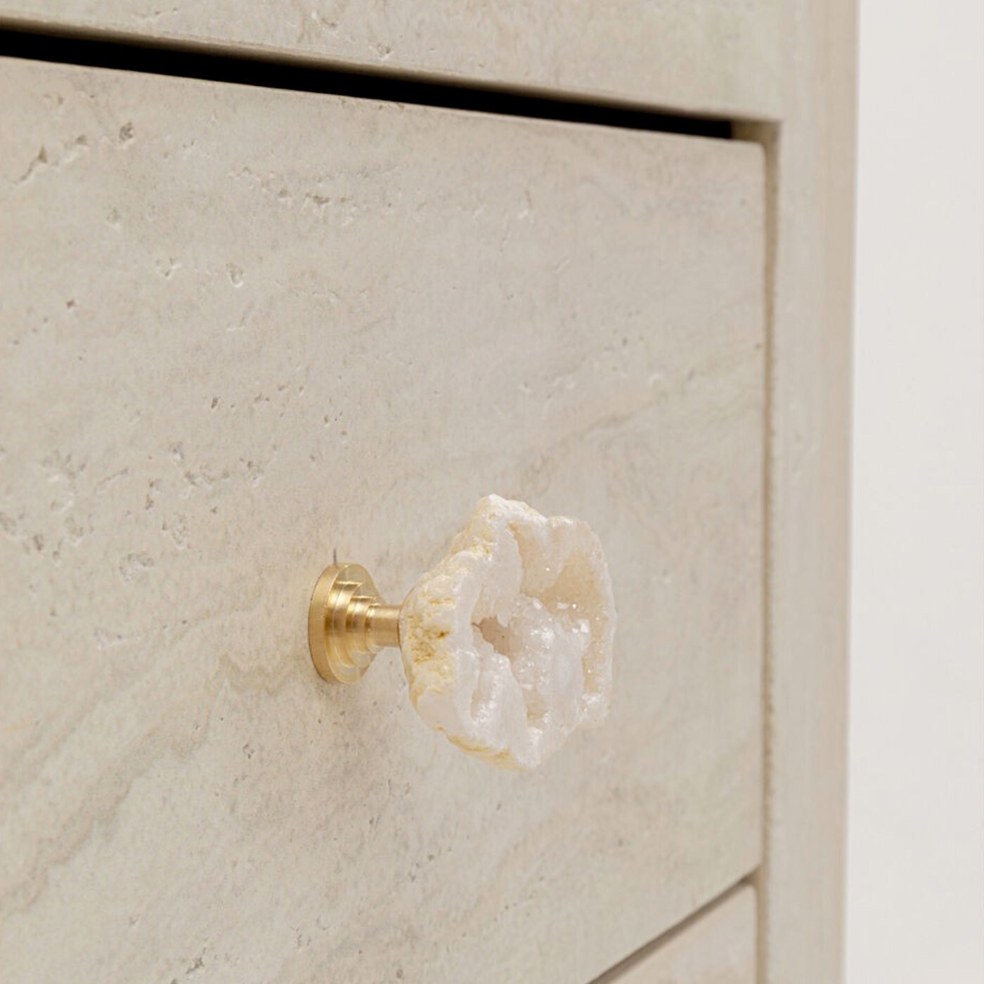 Chevet Travertino 2 tiroirs Kare Design