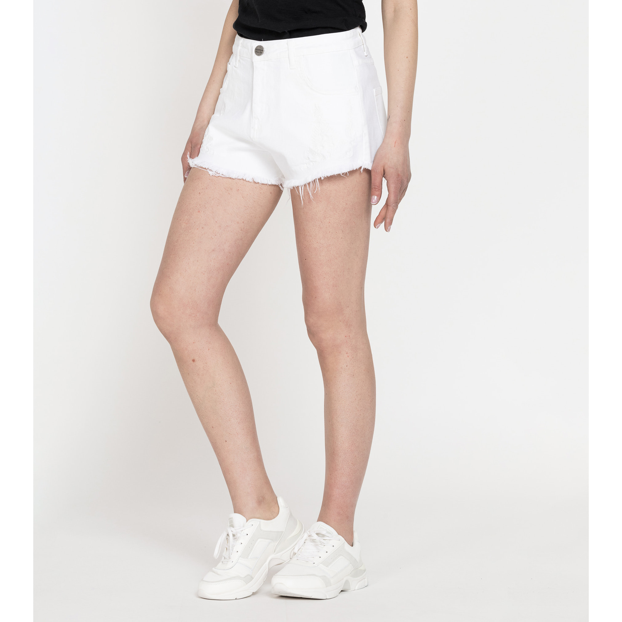 SHORT STRETCH, MODELLO 757. Vita regolare e gamba regolare.