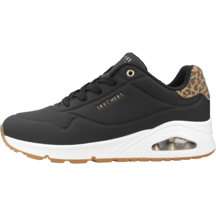 Sneakers De  Mujer Uno Jungle Nite Negro