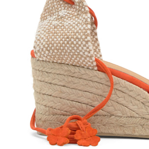 Alpargata de cuña Carina en ante con cierre de cordones