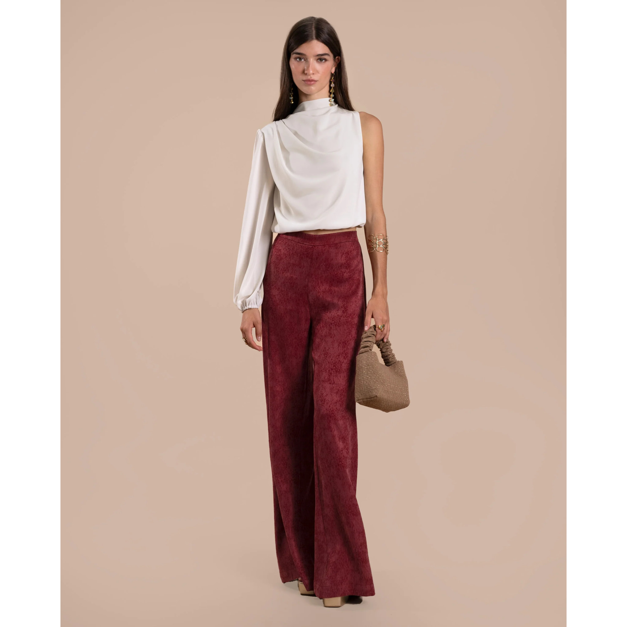 Blusa de mujer con una manga