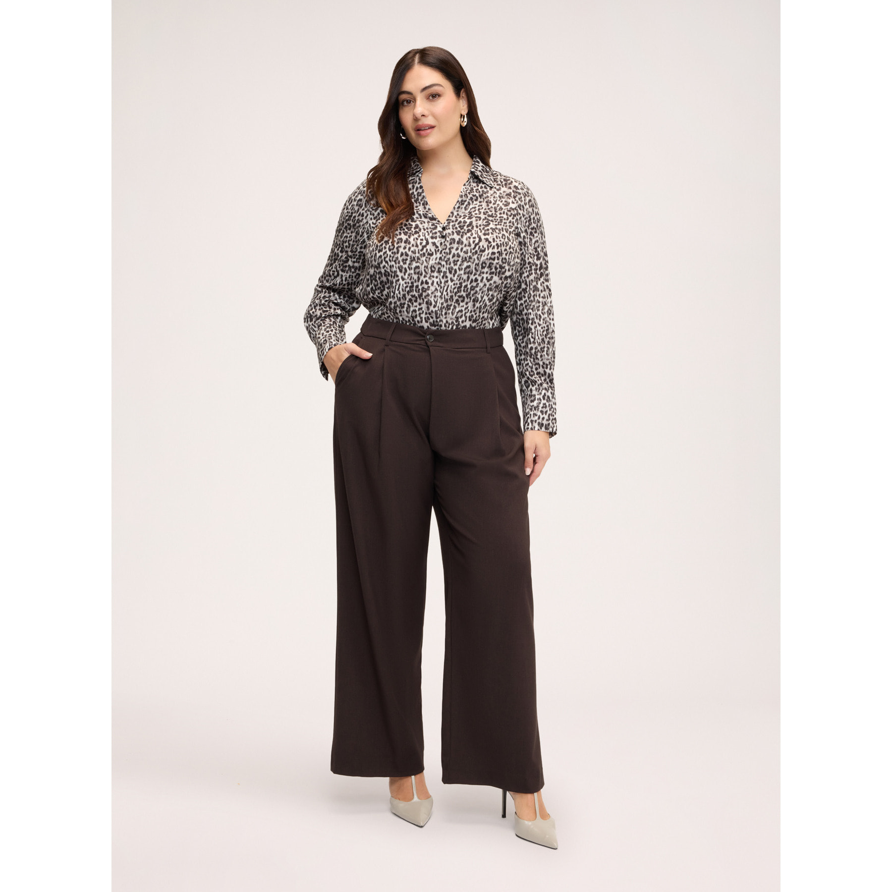 Fiorella Rubino - Blusa con stampa animalier in viscosa - Grigio