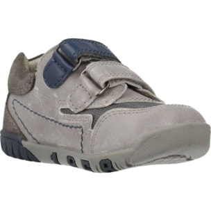Zapatillas Niño de la marca CHICCO  modelo 1060451 GRIS