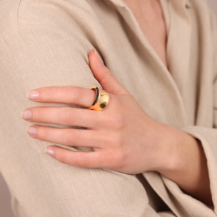 Anello Golden a Fascia Graduato con Pavé di Spinello Nero