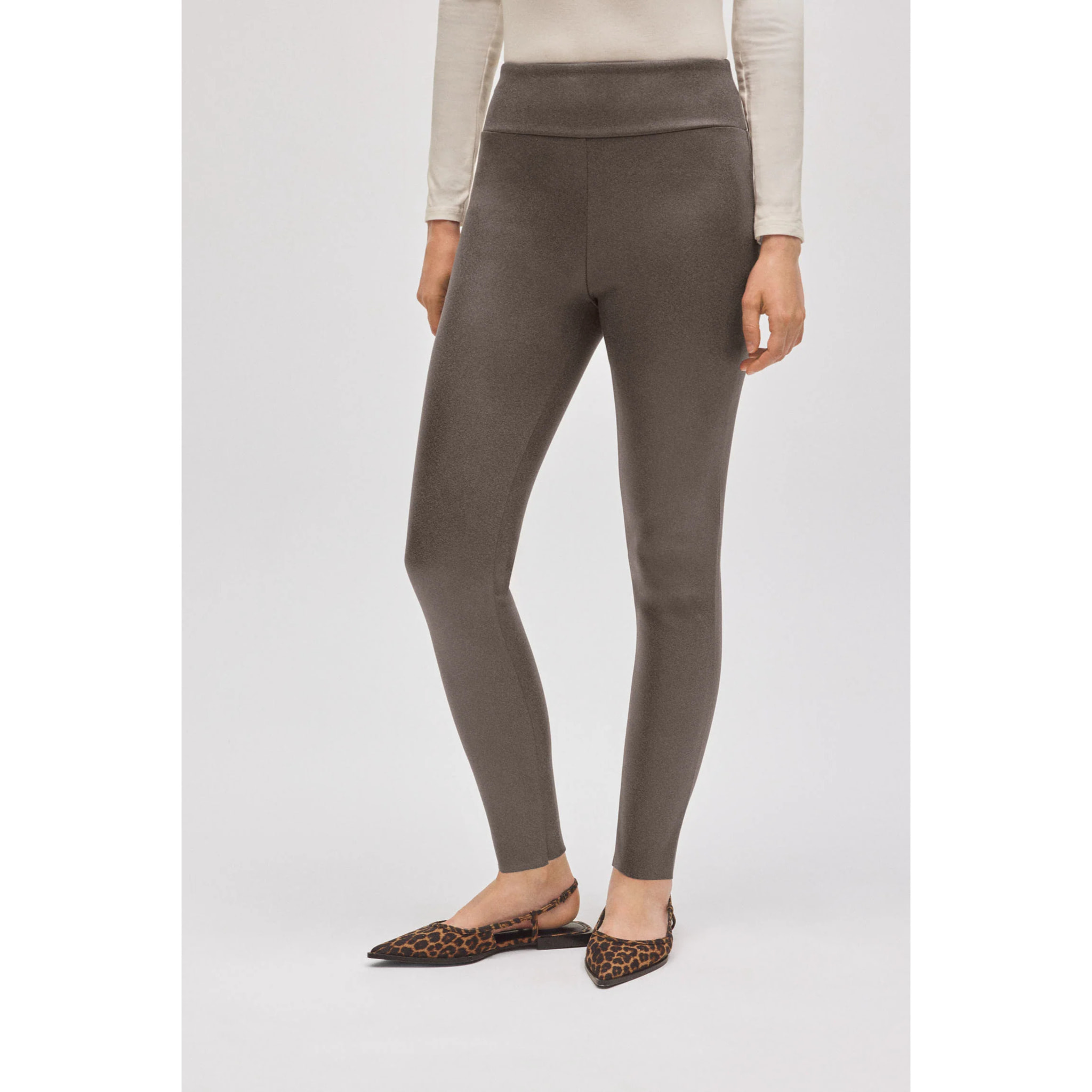 Leggings effetto metallizzato color carbone