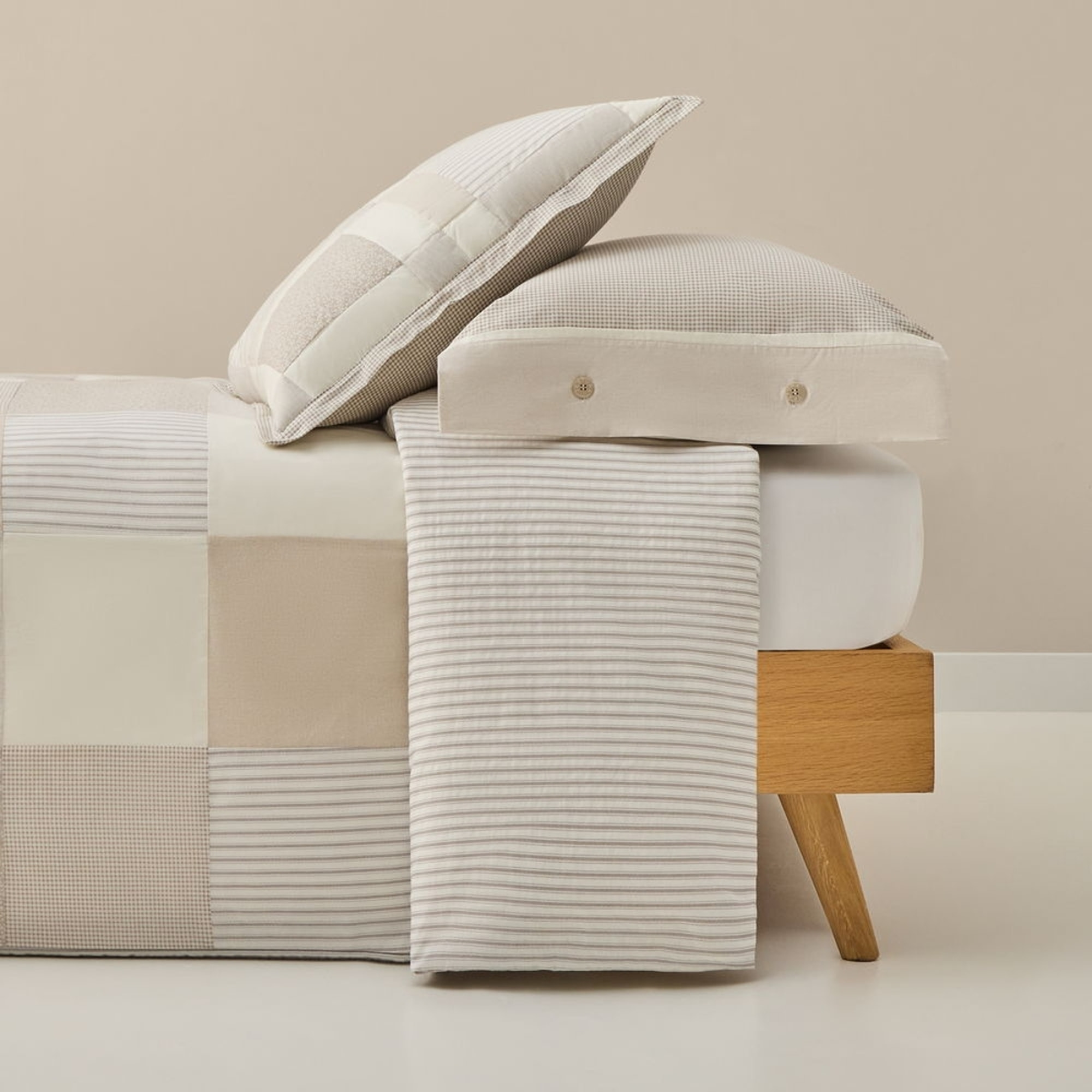 Funda nórdica de algodón 180 hilos patchwork Gropat color gris piedra 100% Algodón