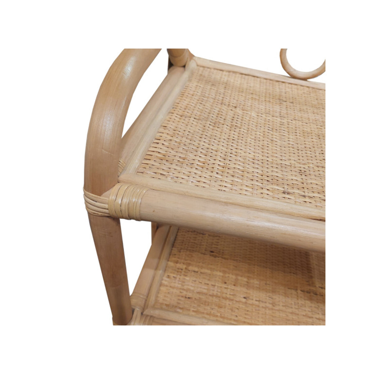 Petite étagère d'appoint H. 55 cm en rotin naturel avec 3 tablettes - KALO