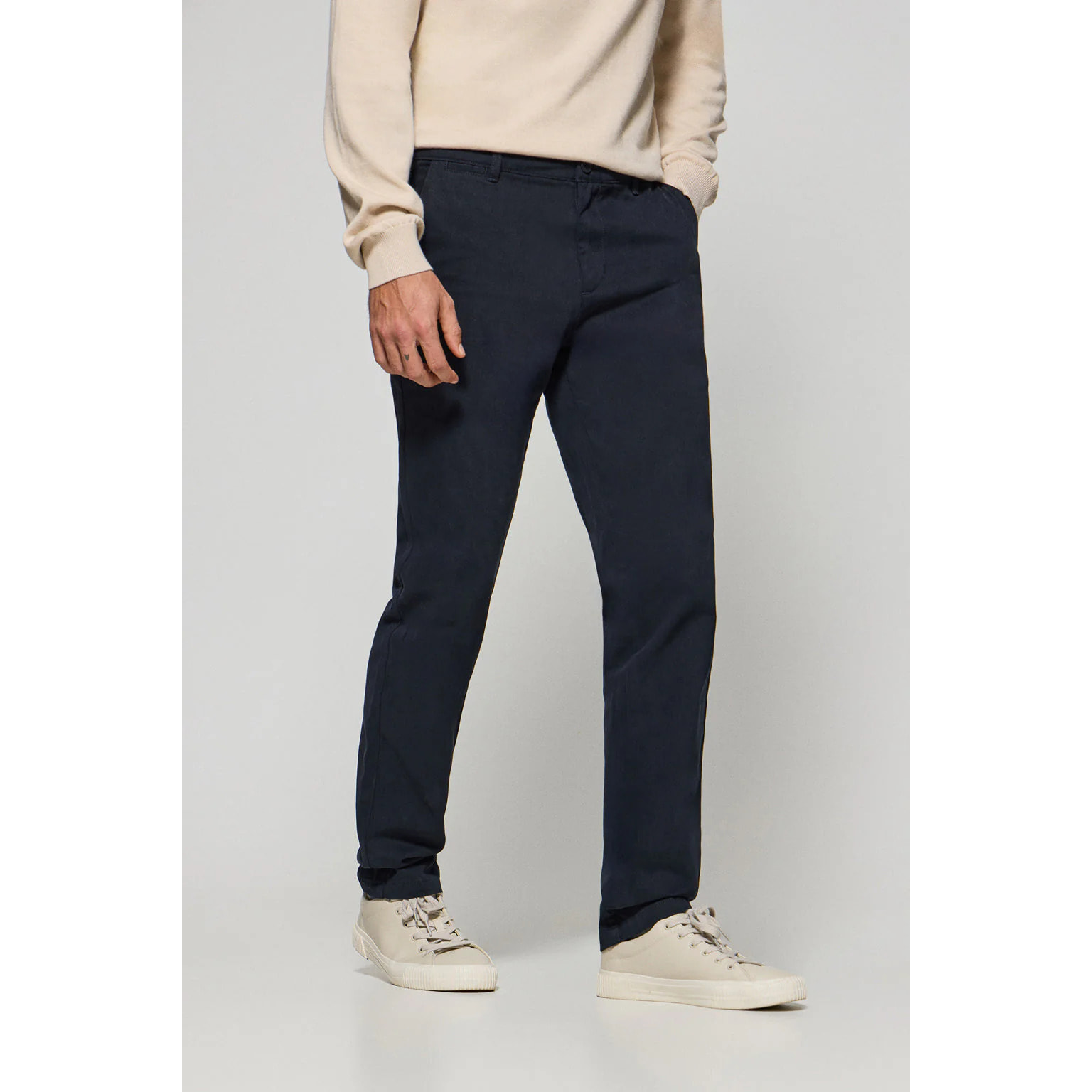 Pantaloni chino Vanya blu marino con ricamo Polo Club