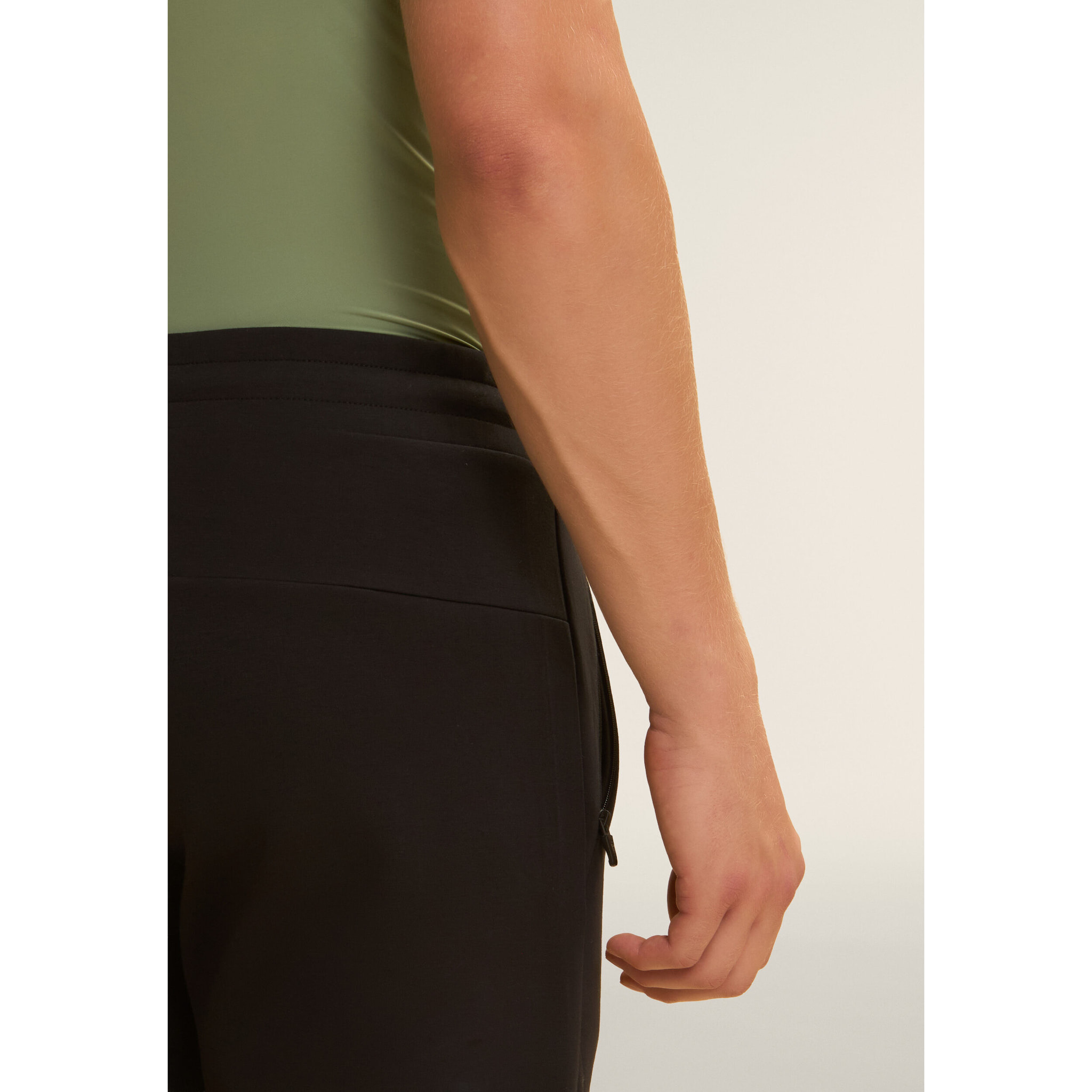 Pantaloni sportivi in interlock tecnico