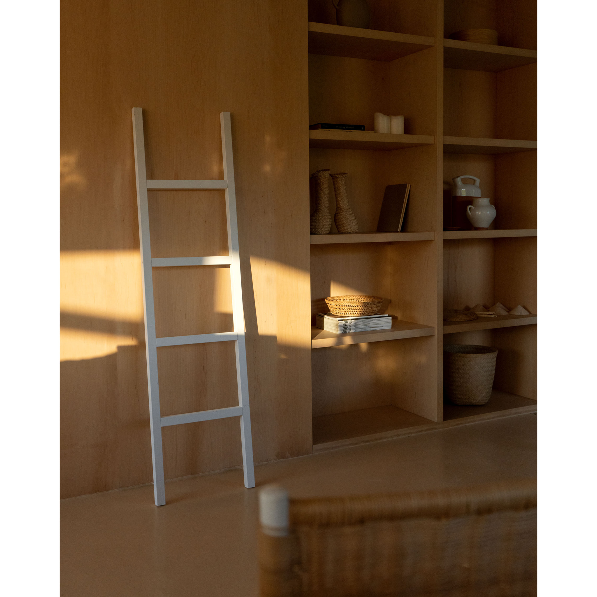Échelle en bois massif blanc 150x41cm Hauteur: 150 Longueur: 41 Largeur: 3.5