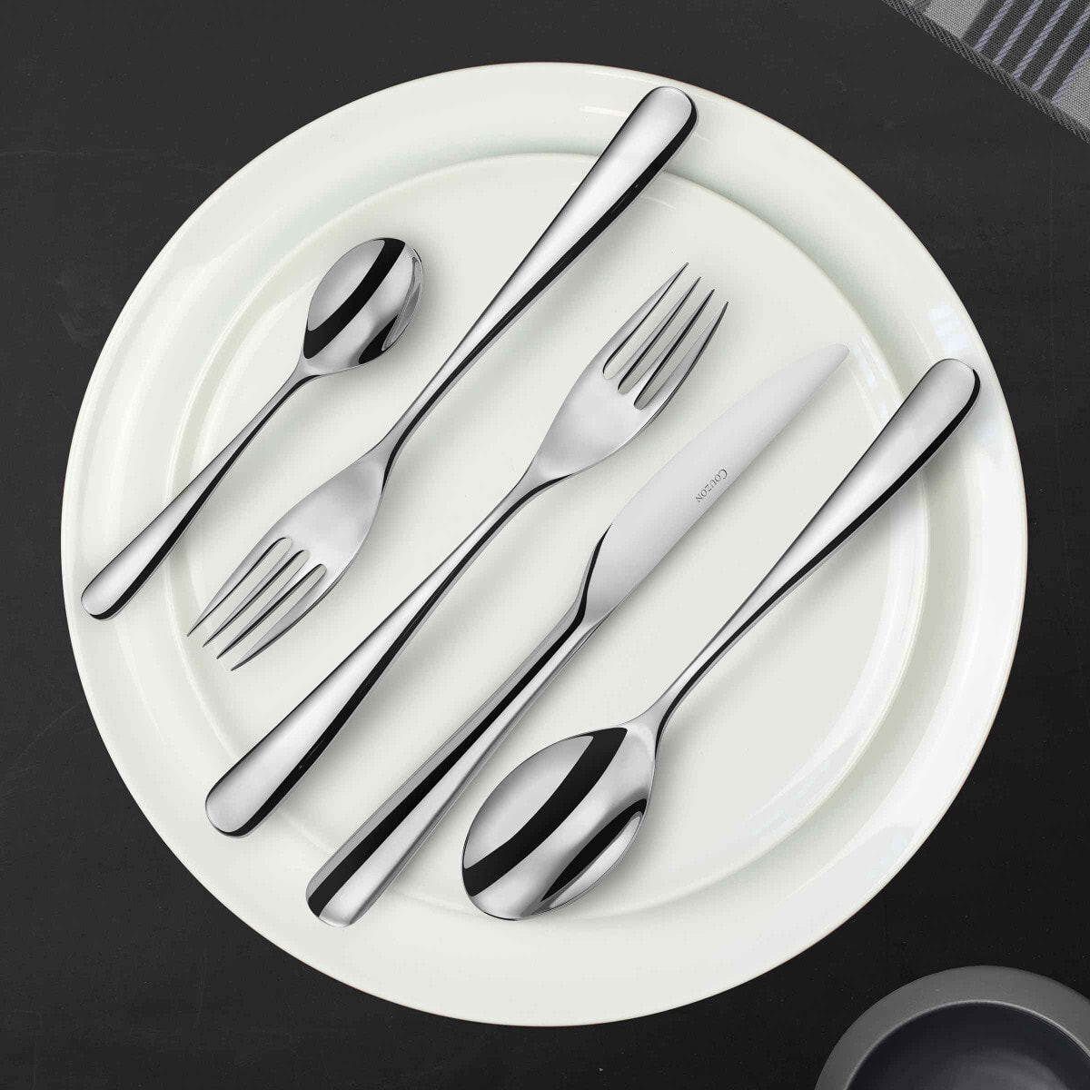 Alpha - Cubertería de 48 piezas