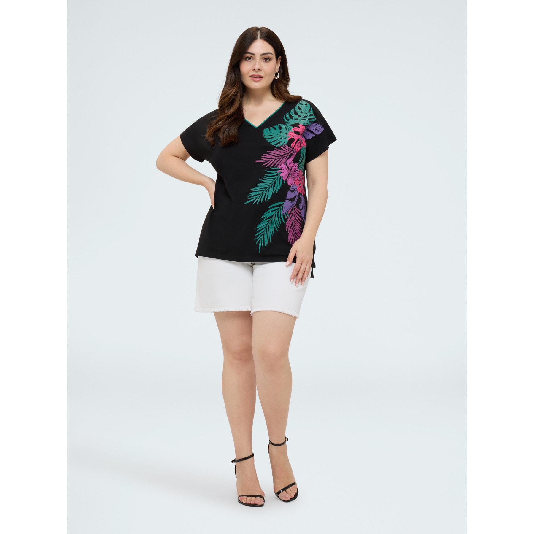 Fiorella Rubino - T-shirt in cotone con stampa tropicale - Nero