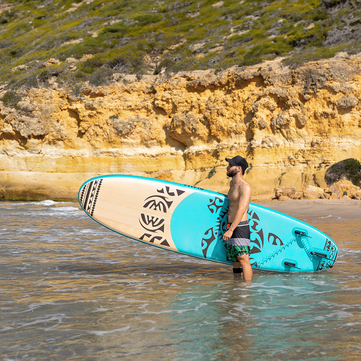 Tabla paddle surf hinchable KOEKOHE FITFIU con diseño maorí