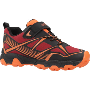 Zapatillas Niño de la marca GEOX  modelo J MAGNETAR BOY B ABX NARANJA