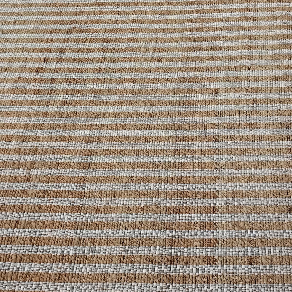 Tapis kilim tissé à la main en jute naturel