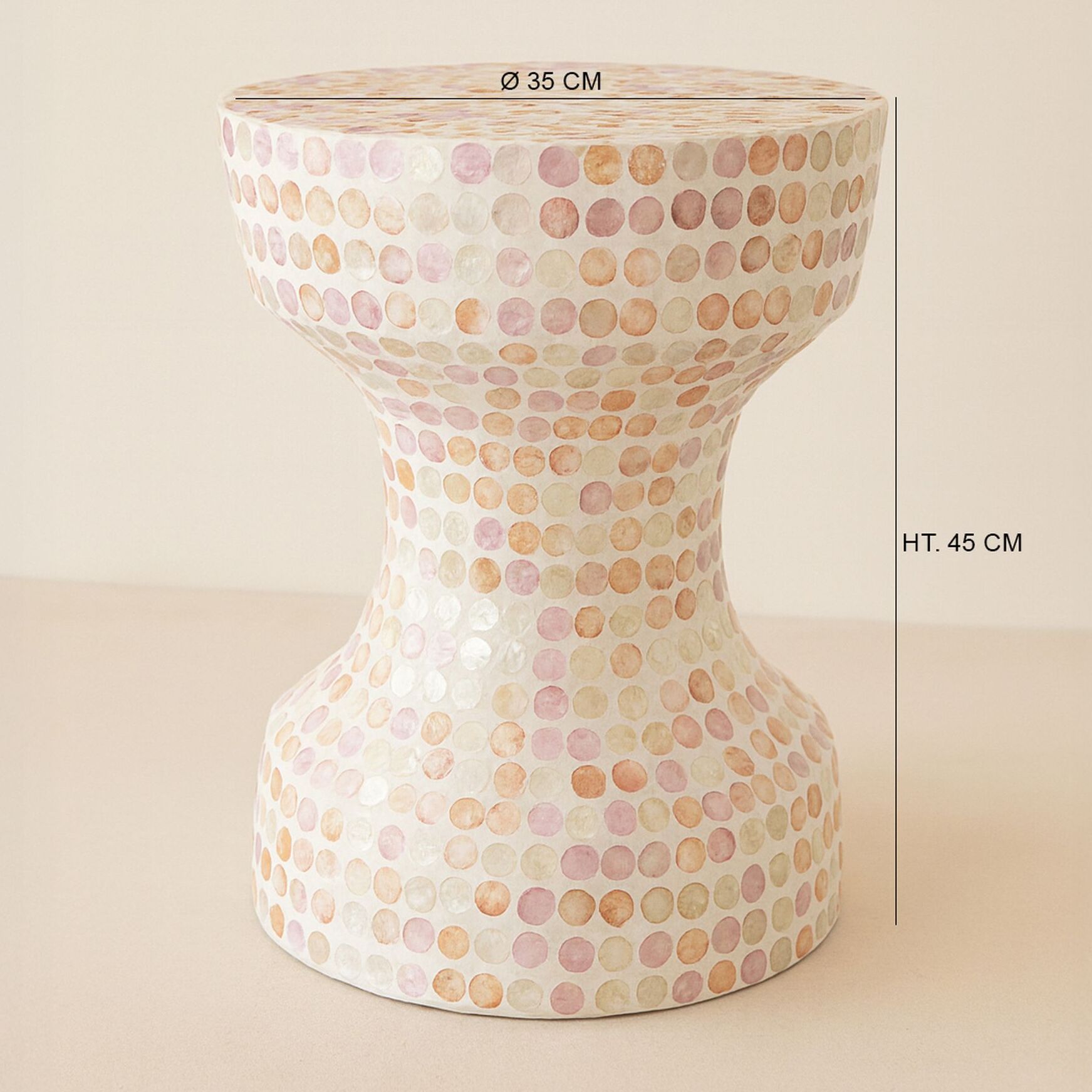 Table d'appoint en coquille de capiz rose ELORA