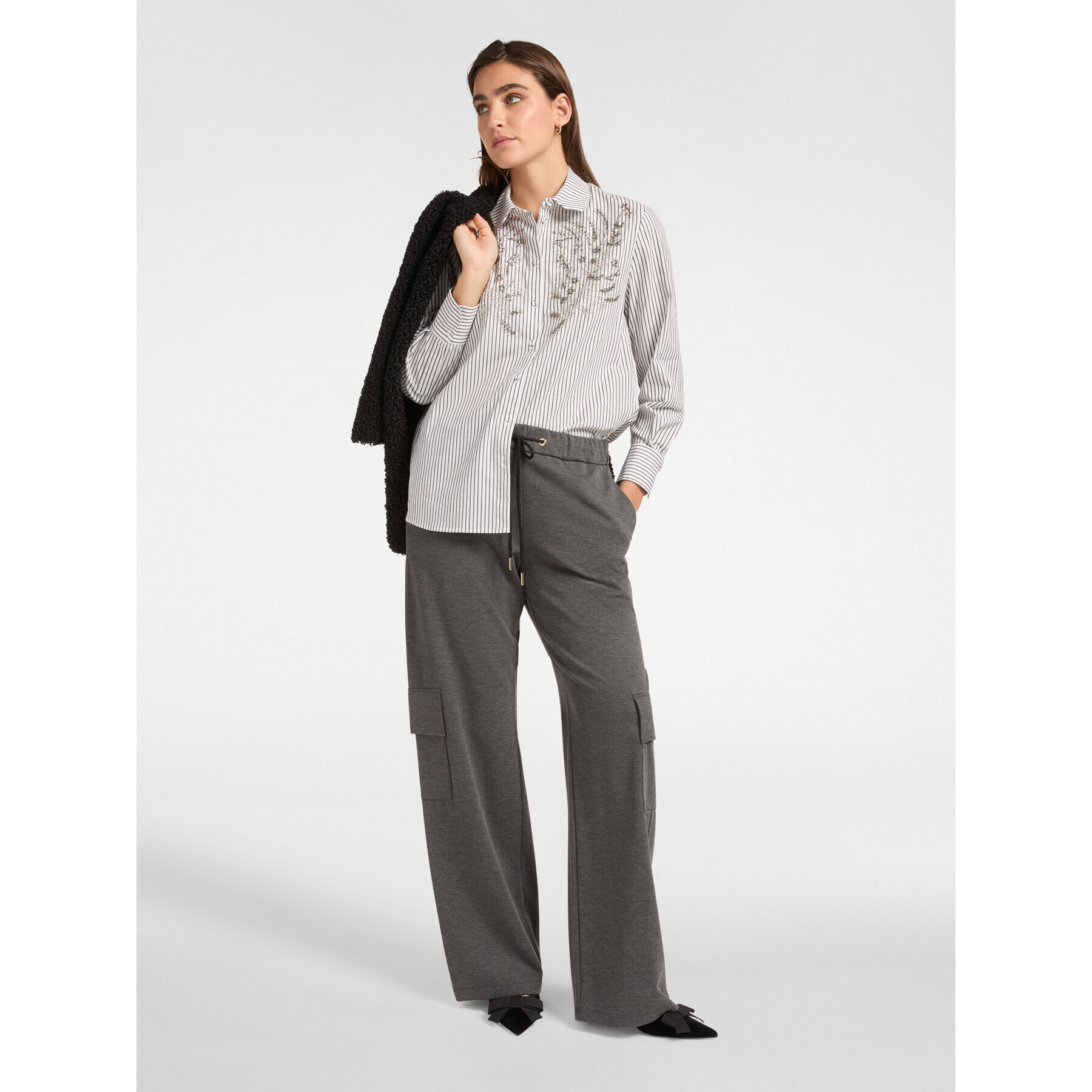 Elena Mirò - Camicia a righe con ricamo a mano - Nero