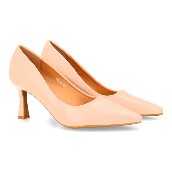 Zapato de salón elegante para mujer