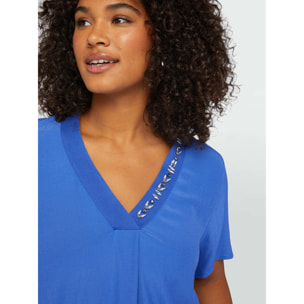 Fiorella Rubino - Camiseta de viscosa LENZING™ ECOVERO™ con bordado - Azul aciano