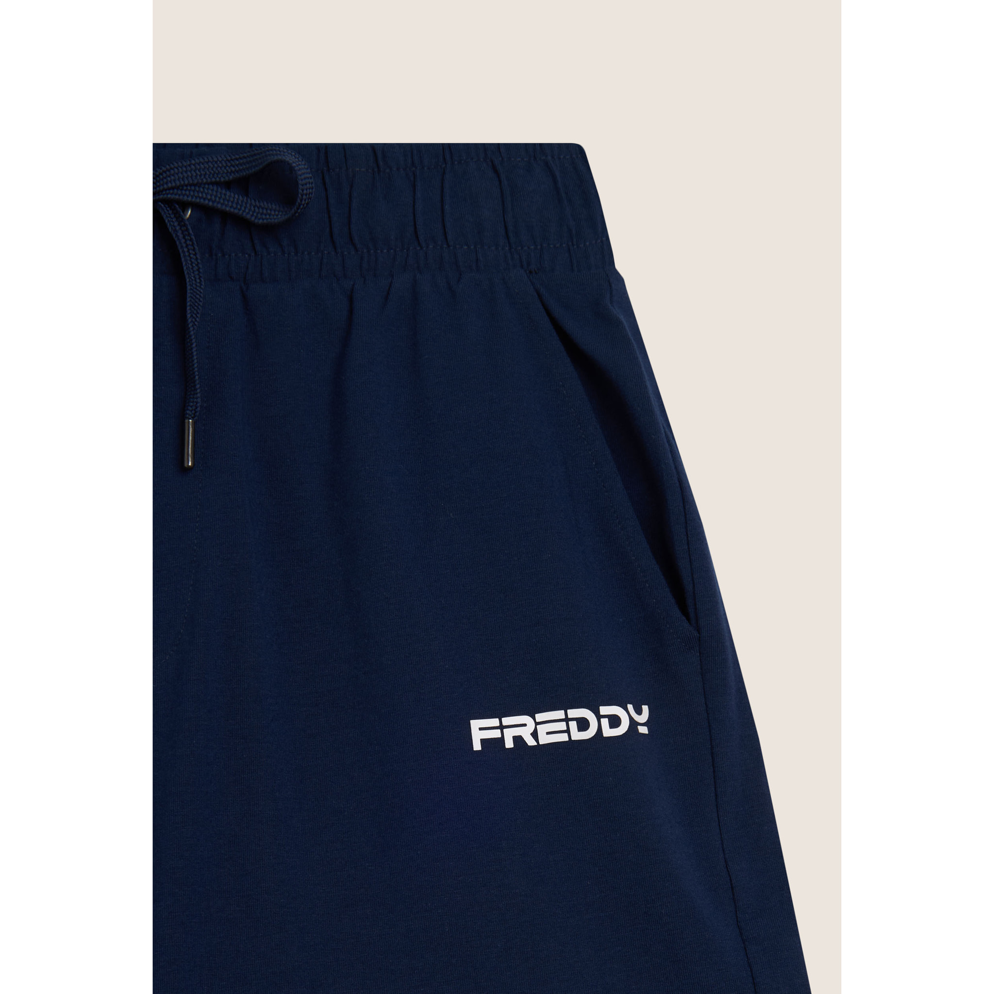 Pantaloni corti a metà coscia in jersey stretch