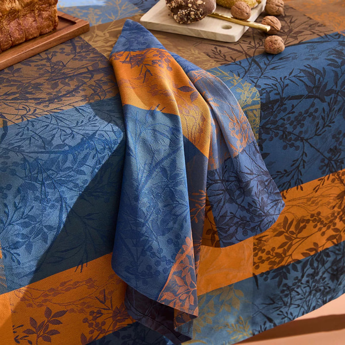 Serviette pur coton 220 g/m² motif jacquard bleu brun Mille branchages crepuscule