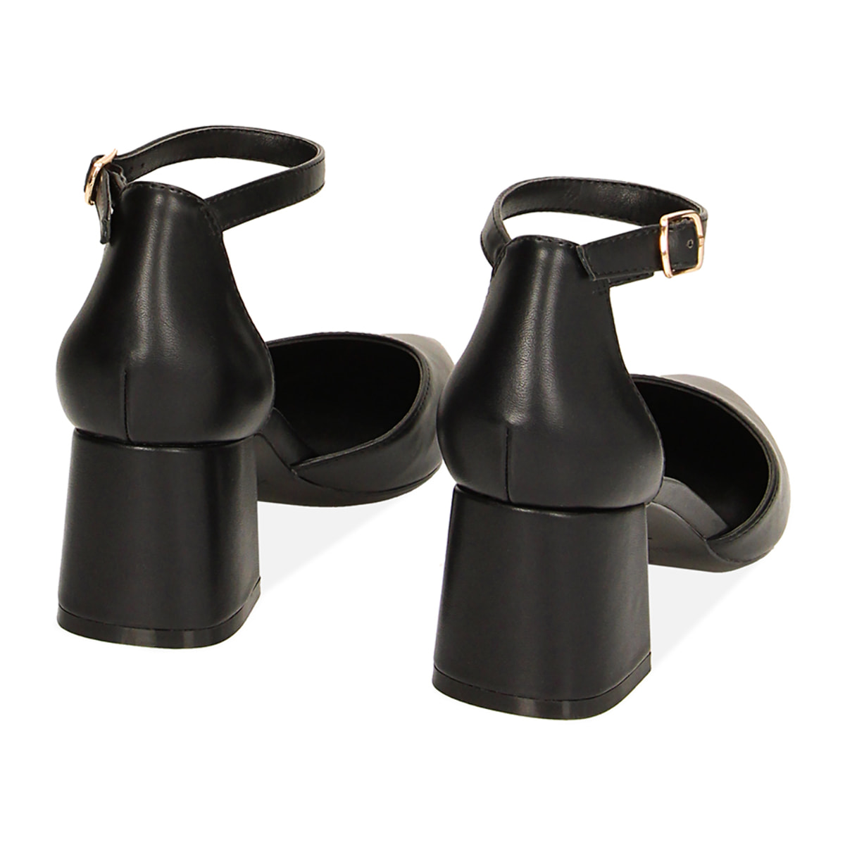 Open Shank negras