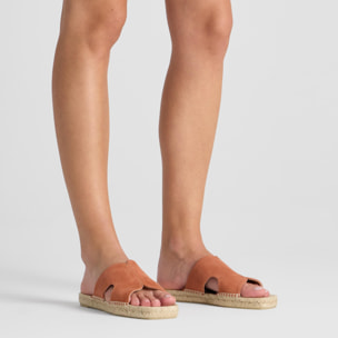 Sandalia plana Priya en ante con suela de yute