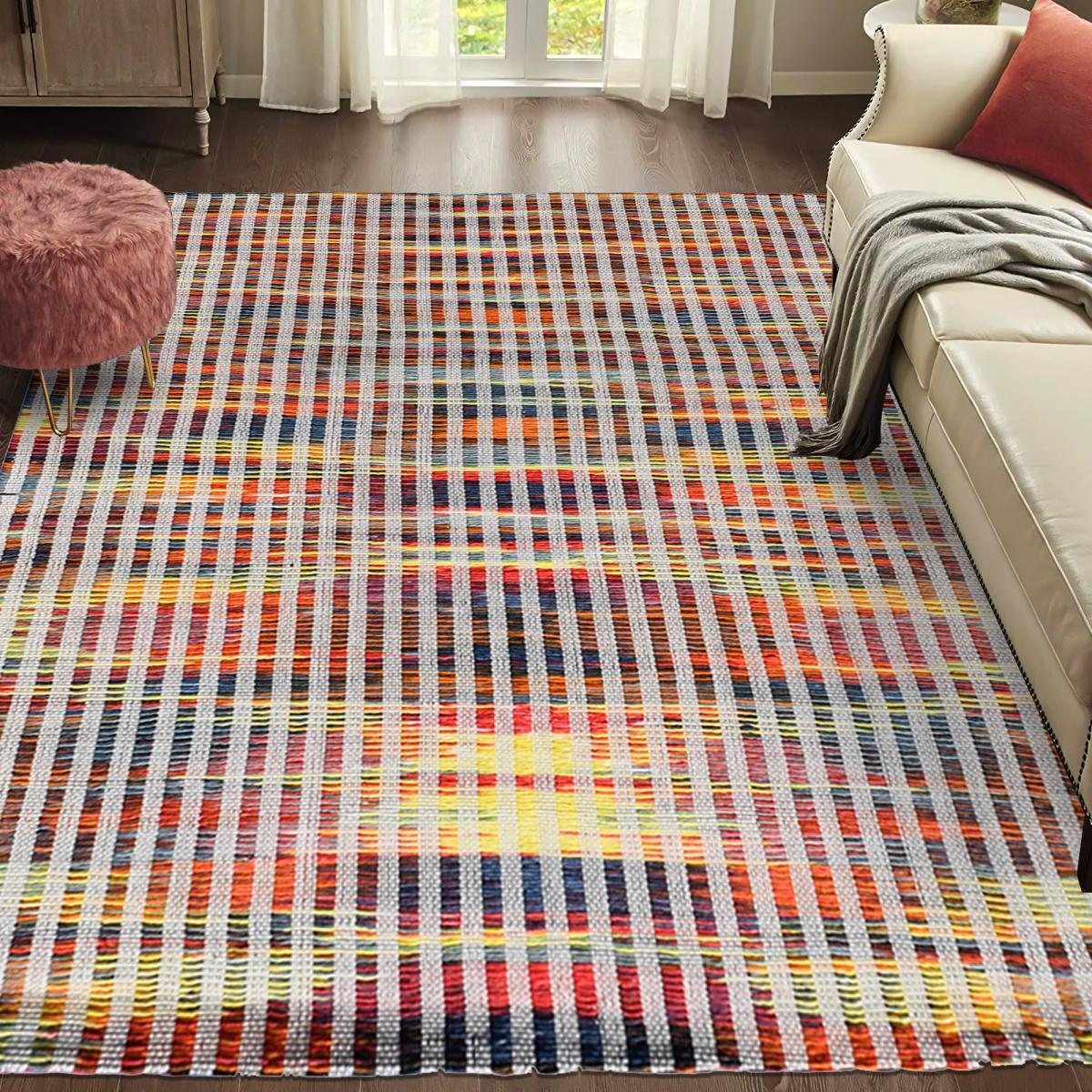 Tapis kilim fait à la main en laine motif géométrique