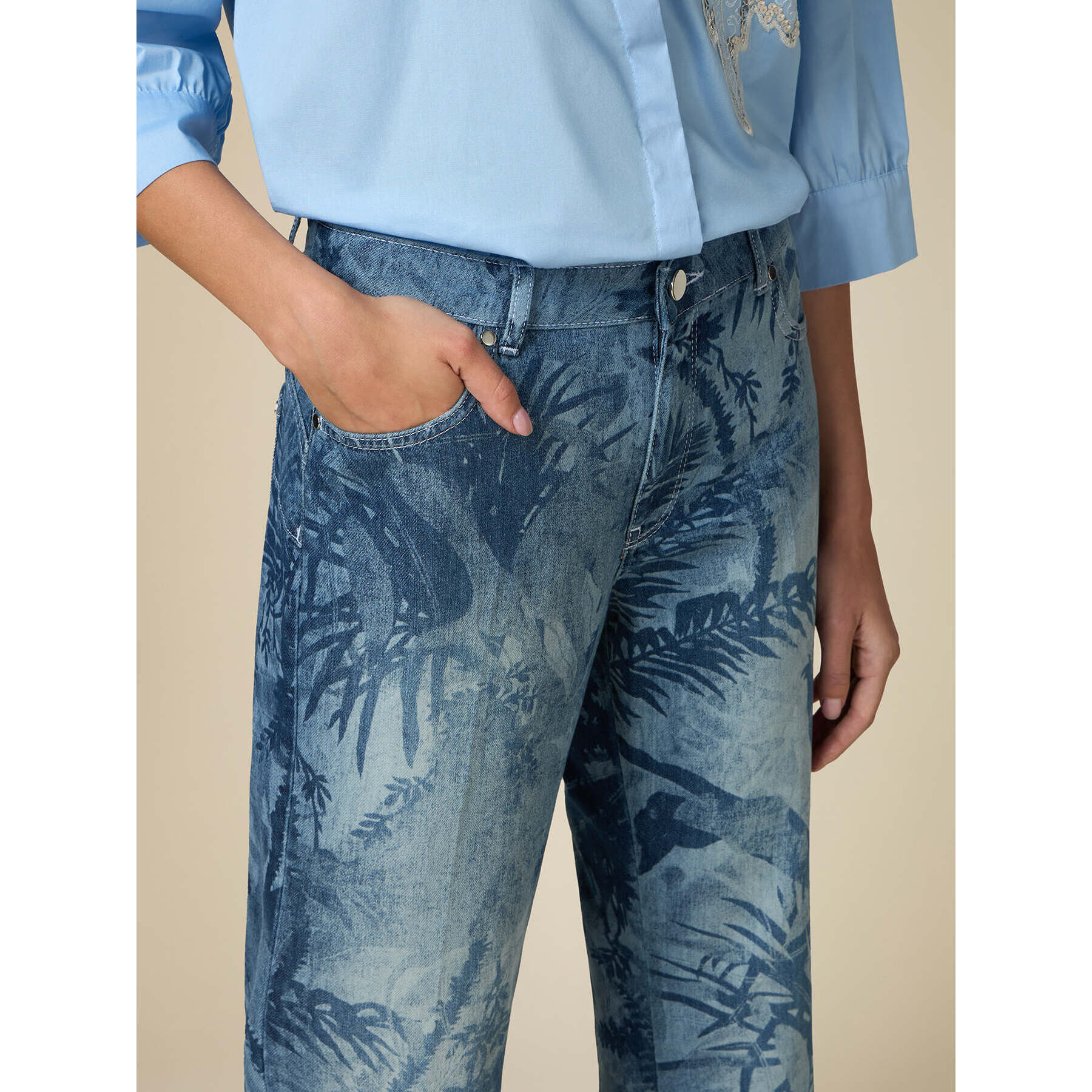 Oltre - Jeans cropped in denim stampato - Azzurro