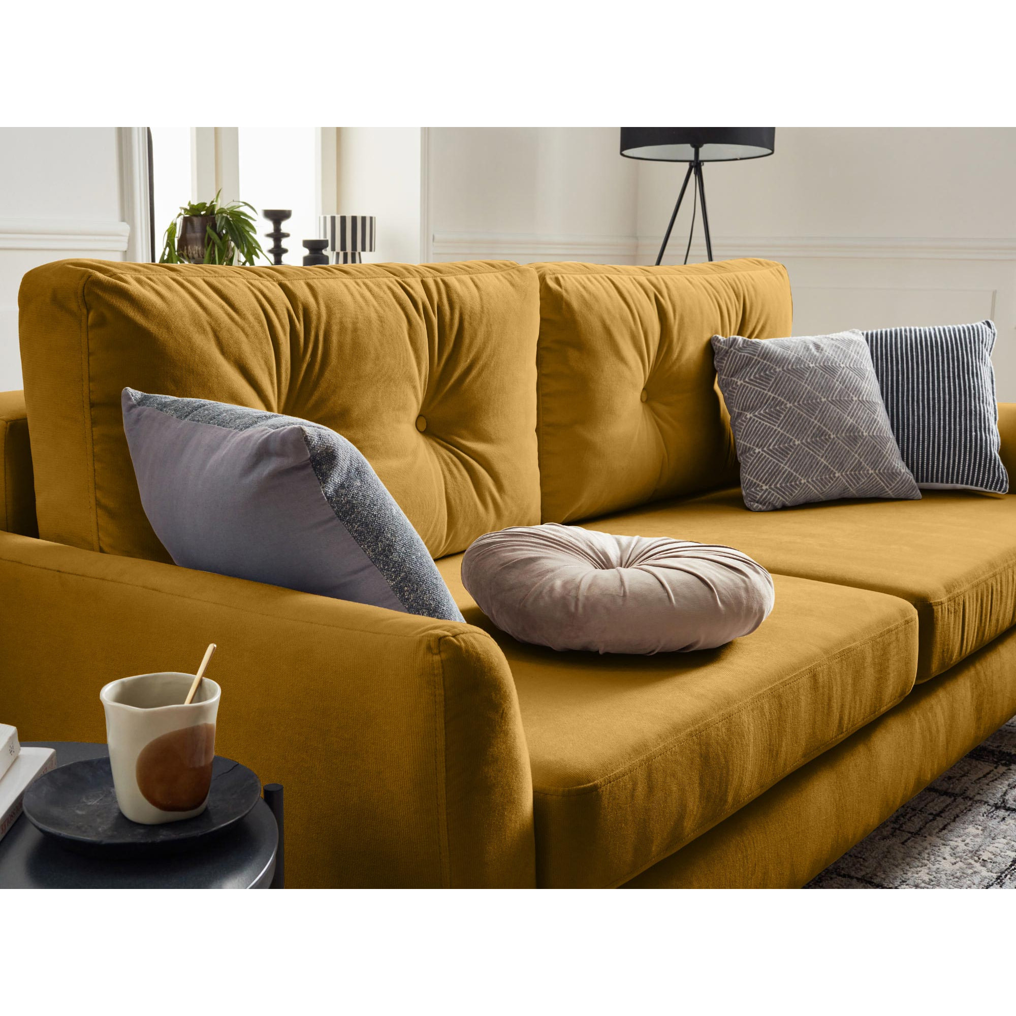 Nils - Canapé droit 3 places convertible - avec coffre de rangement - Velours - Jaune