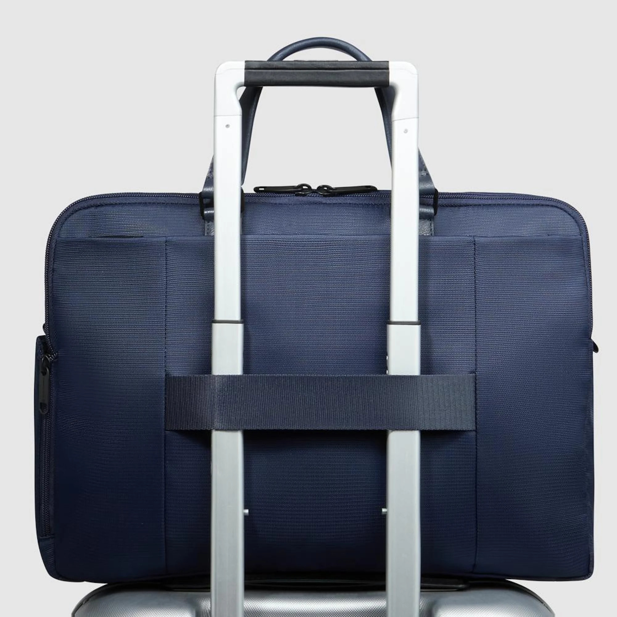 Piquadro Cartella da lavoro porta PC e porta iPad® in tessuto riciclato con protezione anti-frode RFID