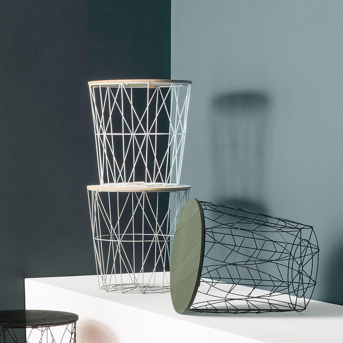 Table d'appoint "Kumi" noire D40 cm