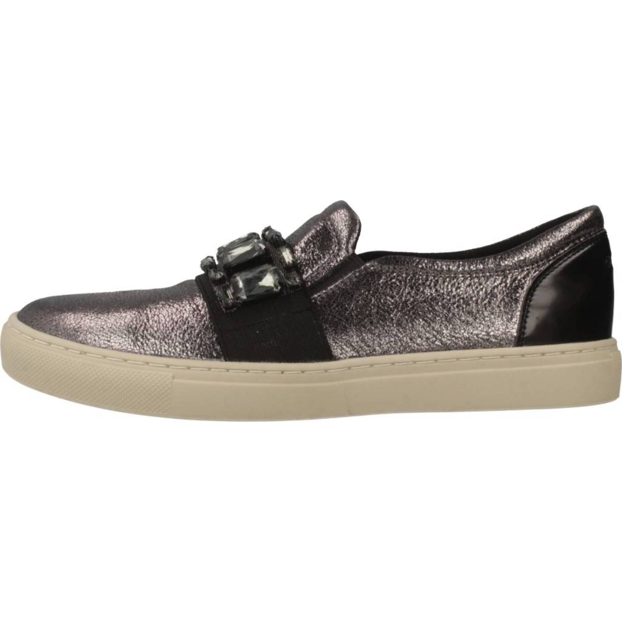 Zapatos Casual Mujer de la marca GEOX  modelo D TRYSURE Silver