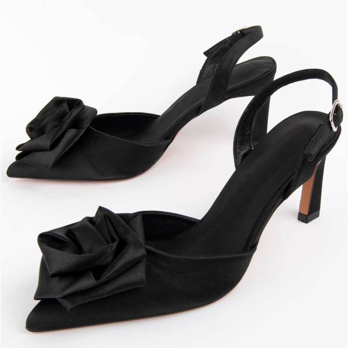 Zapato De Tacón - Negro - Altura: 6 Cm
