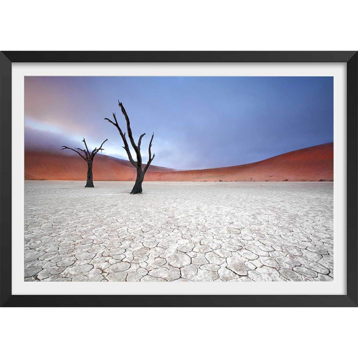 Affiche de Namibie, Le deadvlei Affiche + cadre en bois - Noir