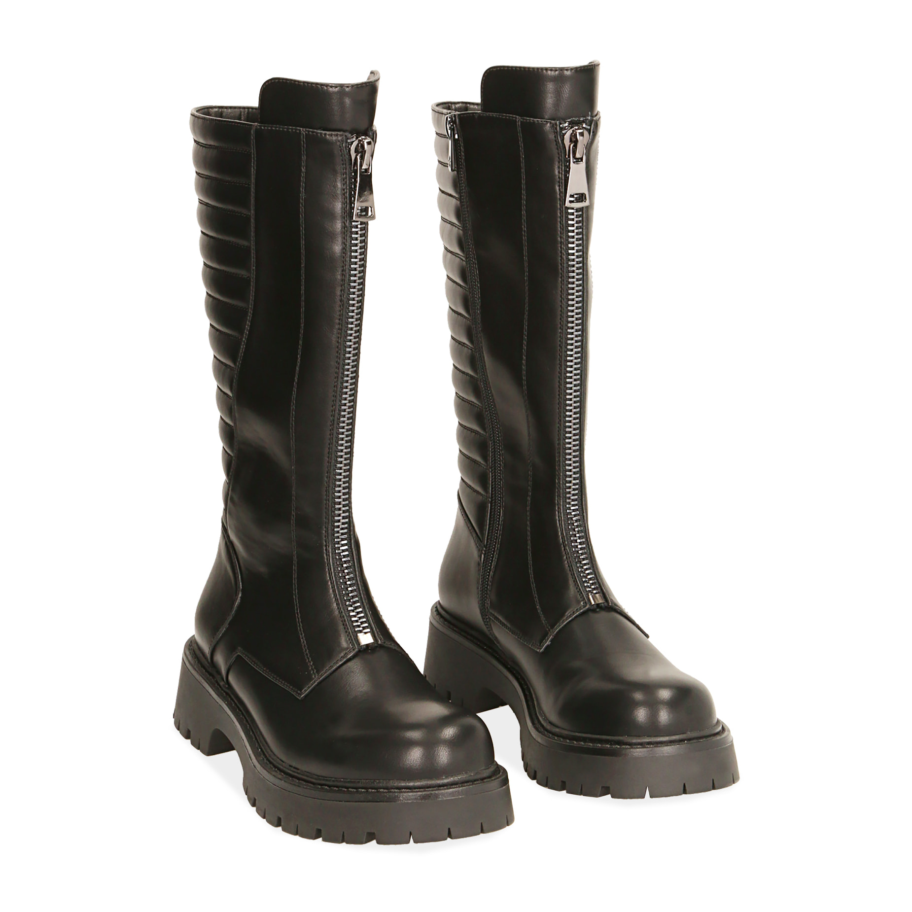 Moteras negras, tacón 4 cm.