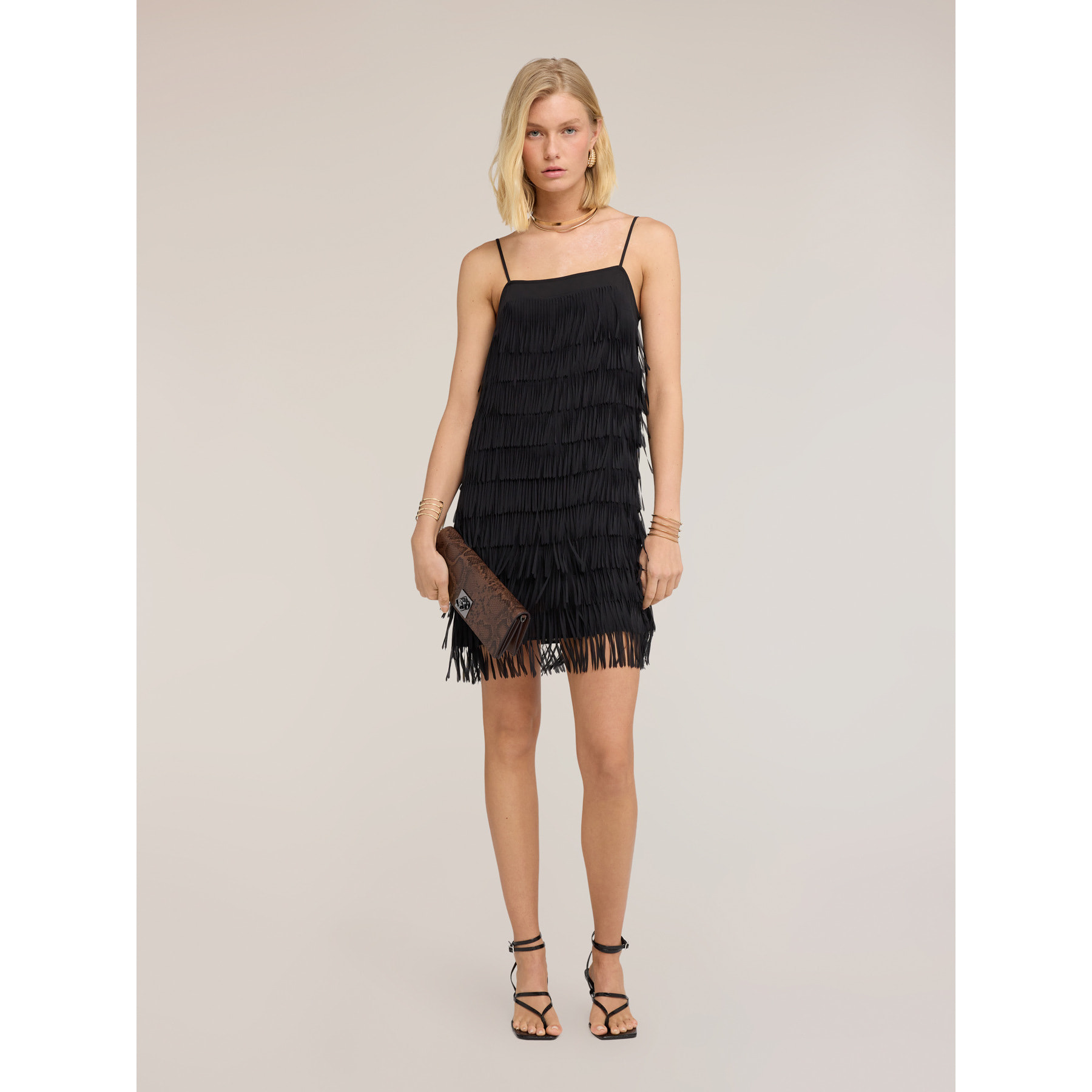 Motivi - Vestido corto en georgette con flecos - Negro
