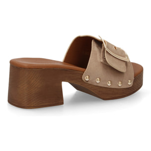 Sandalia tacon tipo zueco mujer