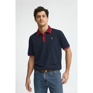 Polo azul marino con detalles a contraste y bordado Rigby Go