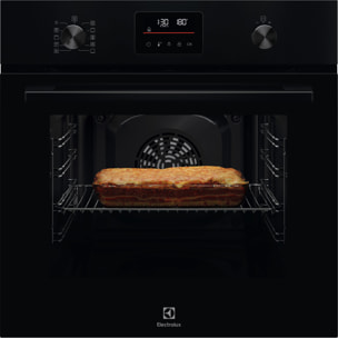 Electrolux Forno Multifunzione SurroundCook® Serie 300 con pulizia pirolitica Y4POF06BK