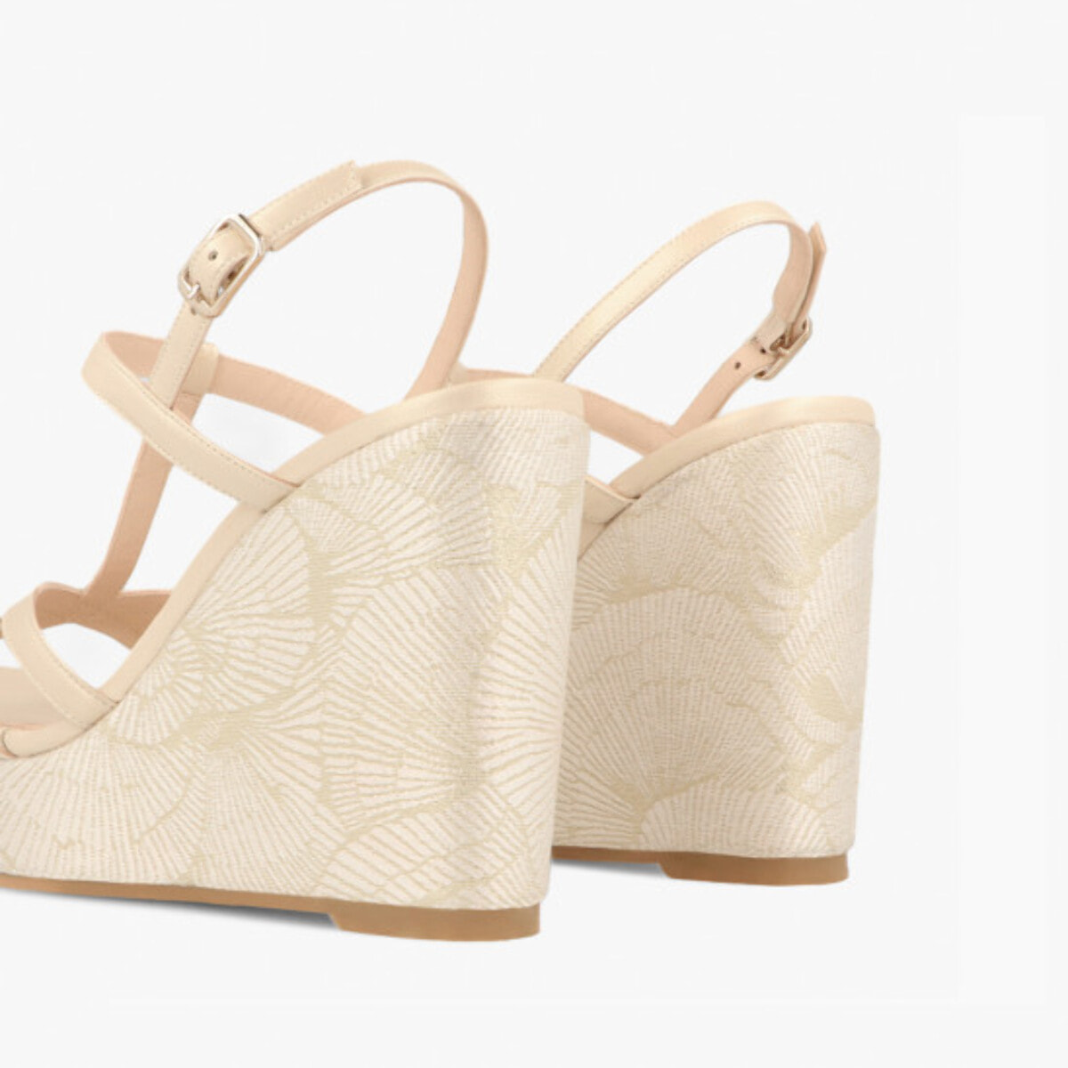 SANDALIAS DE NOVIA DORADAS YOSHIO