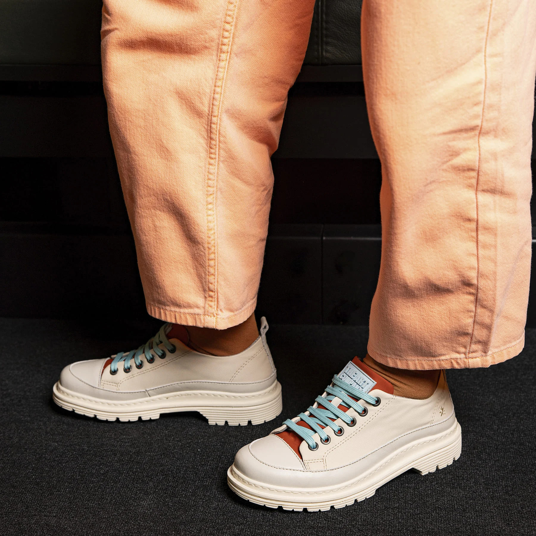 Zapatos 1894A RUBBER NYLON KAKI-ORANGE/ BIRMINGHAM color Kaki-orange
